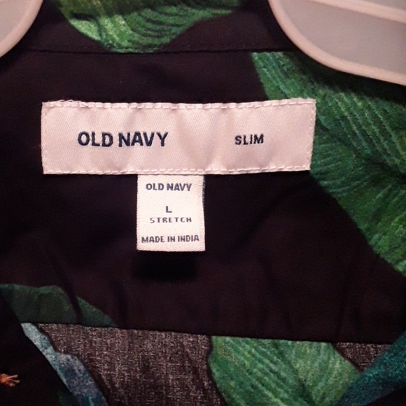 Old Navy Button up Shirt - Picture 3 of 3